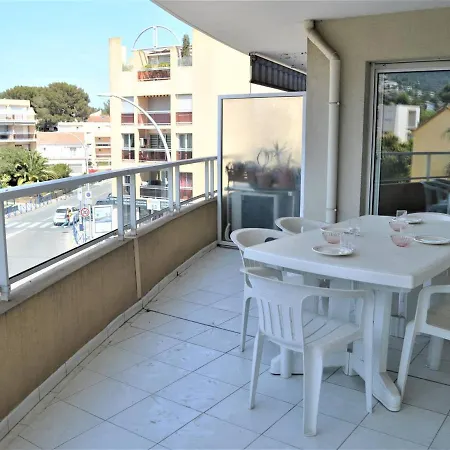 Apartment T2 Avec Terrasse Et Garage En Plein Centre, 4 Couchages - - Fr-1-226b-105 *